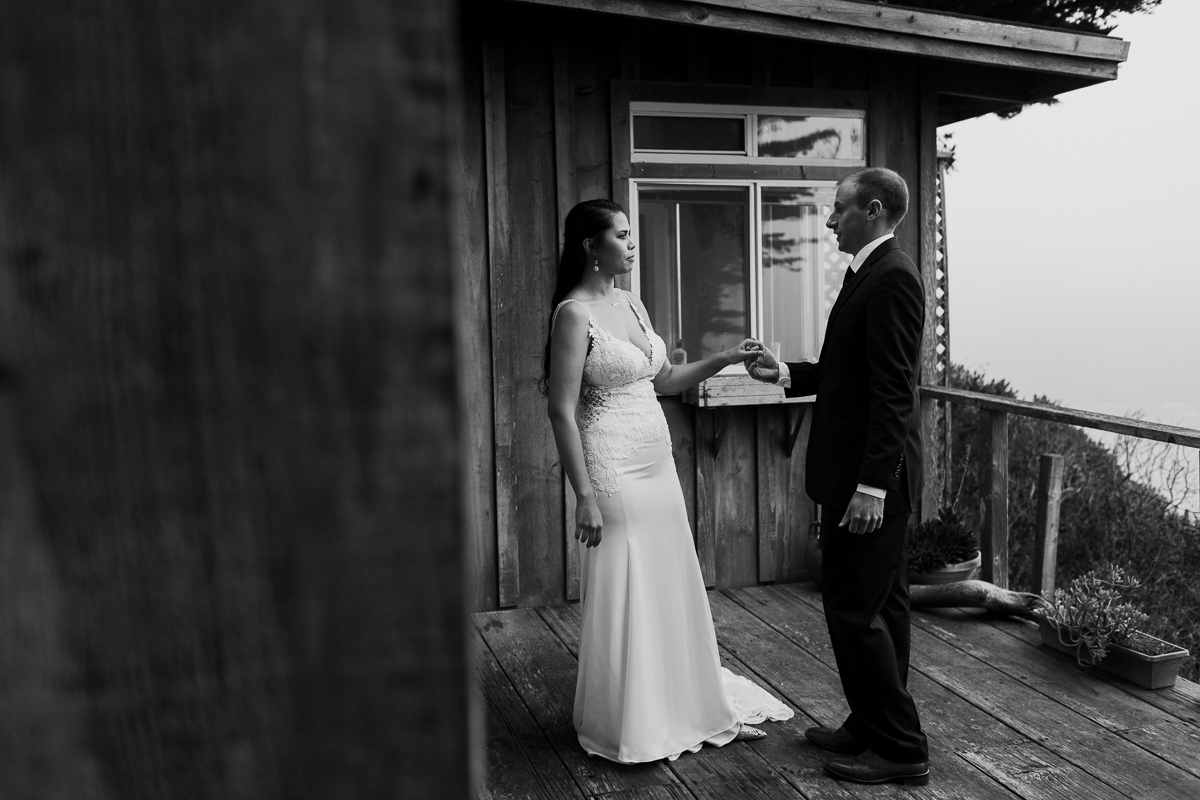 mendocino elopement at the stanford inn