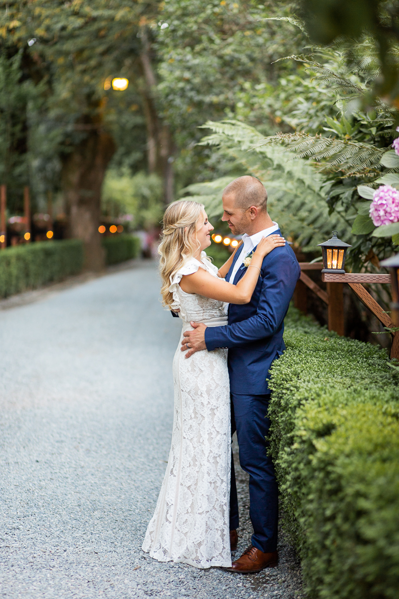 deer park villa wedding