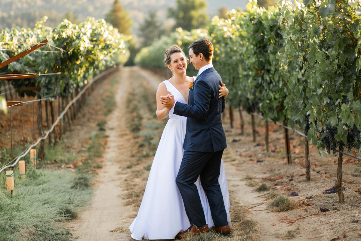 st. helena wedding at harvest inn