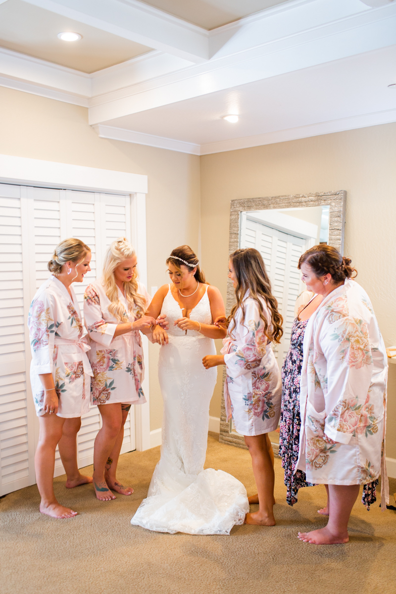 summer wedding at deer park villa