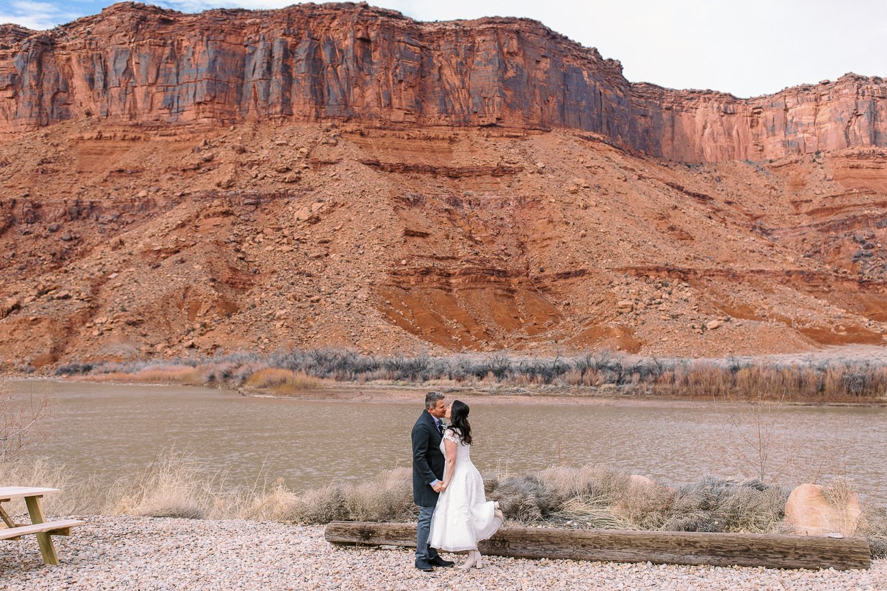 Moab Elopement at Red Cliffs Lodge-72.jpg
