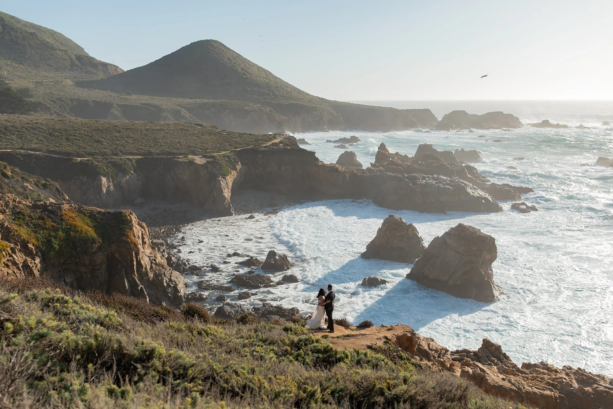 bride and groom in big sur
