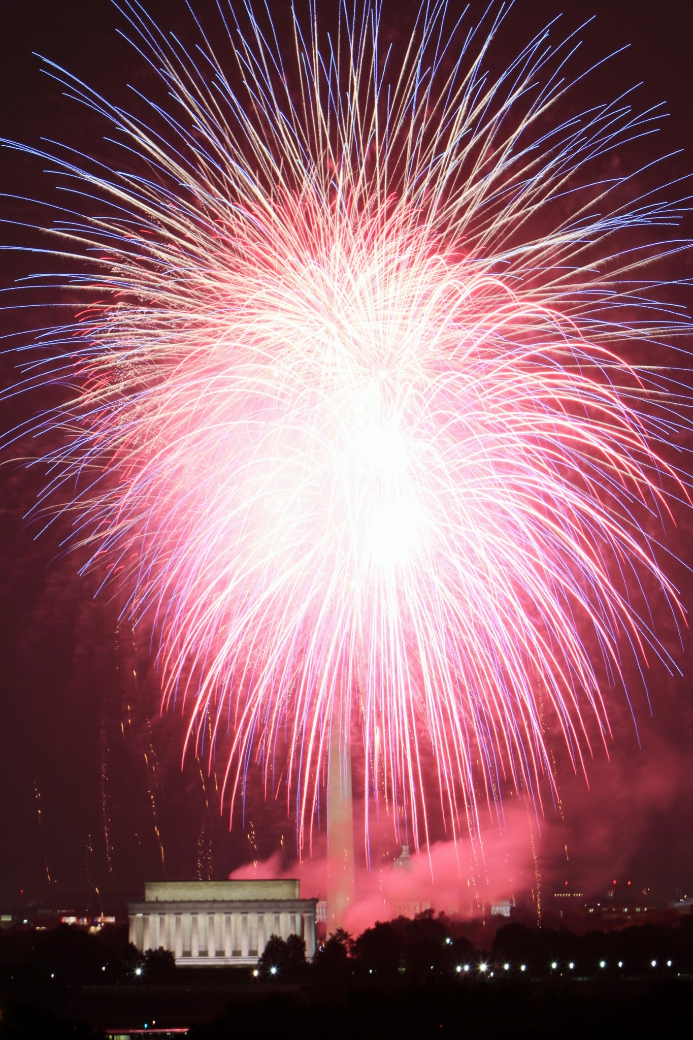 2011 Washington, DC Fireworks from the Netherlands Carillon