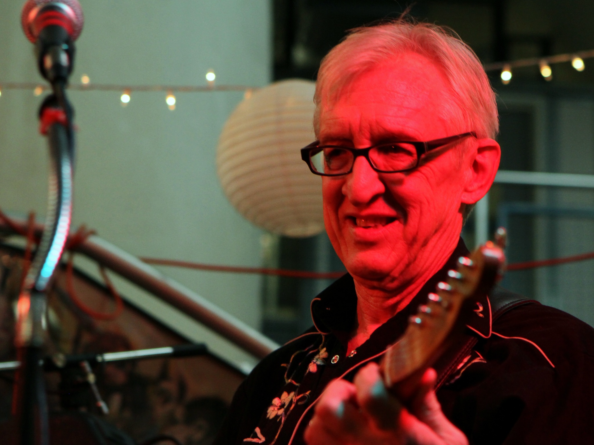 Bill Kirchen playing at the Torpedo Factory, First Night Alexandria