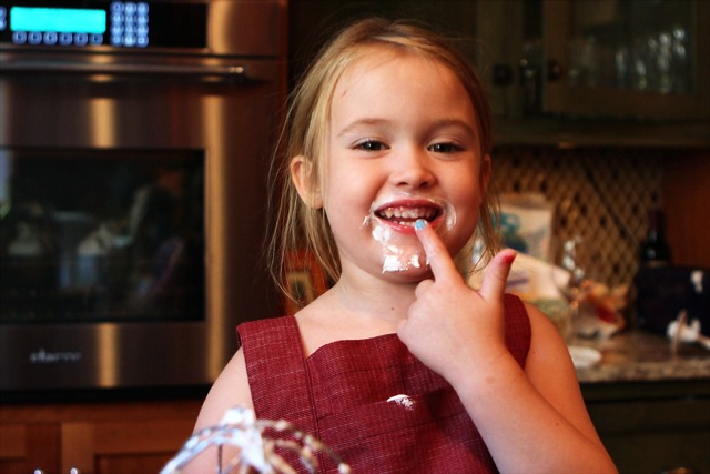 Licking Up the Eton Mess Leftovers - Photos of Lyra