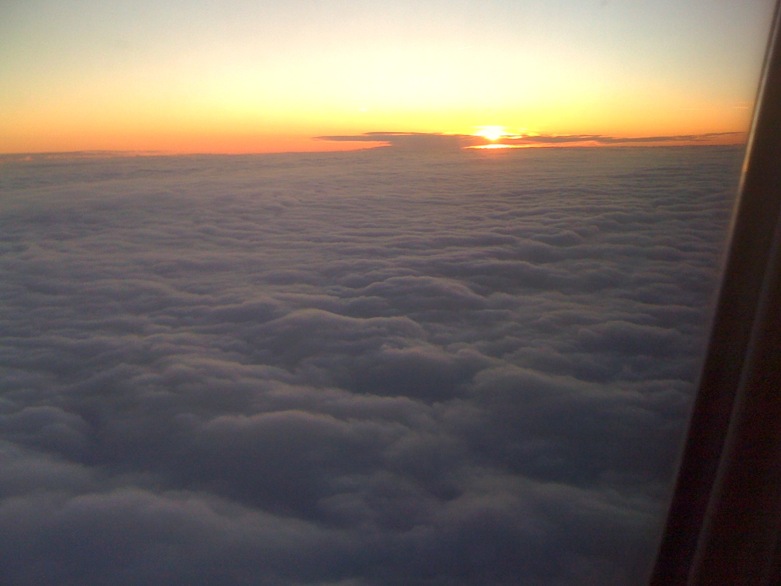 Dawn to Dusk Travel - Madrid to 30K Over France