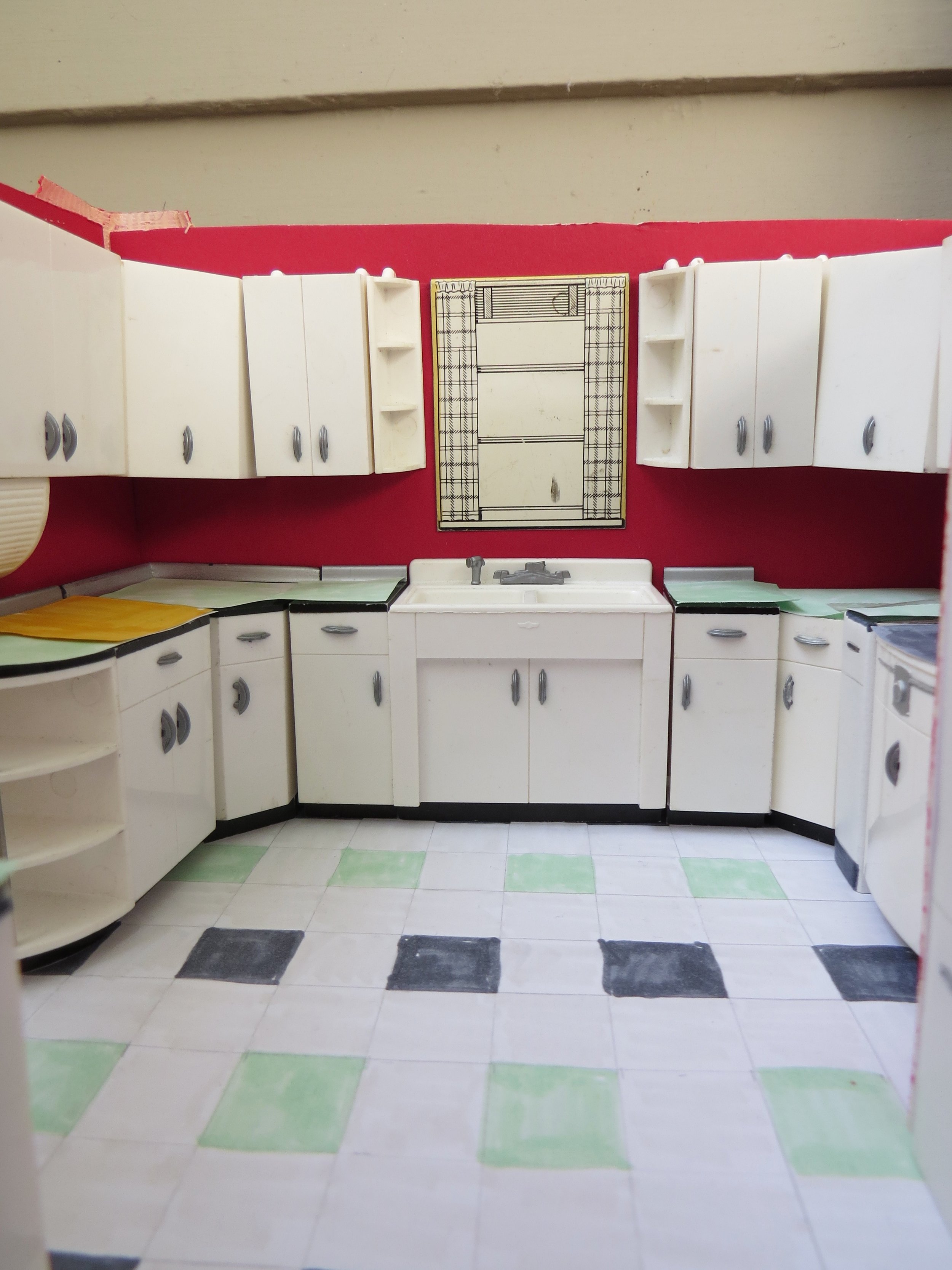 Our Youngstown Salesmen model with one of the floor patterns I mocked up.