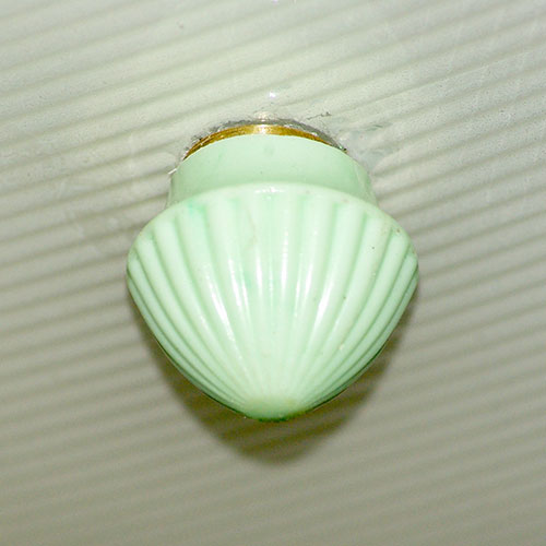 The final "jadeite" finial