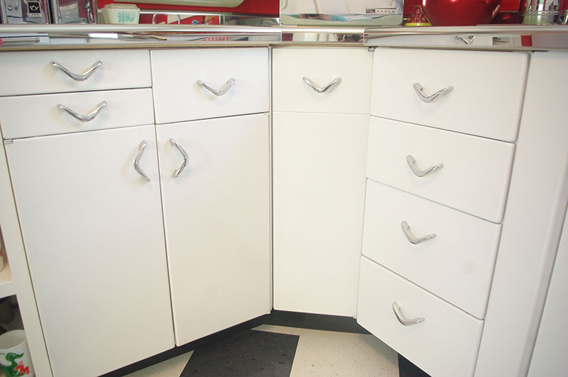 Our 50s Kitchen Renovation Cabinet Restoration Natalie Curtiss Ilration - Youngstown Kitchen Cabinets Our 50s Kitchen Renovation Cabinet Restoration Natalie Curtiss Ilration - Youngstown Kitchen Cabinets