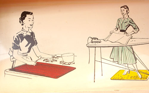 Look how happy they are to be doing chores! I'm not buying it.