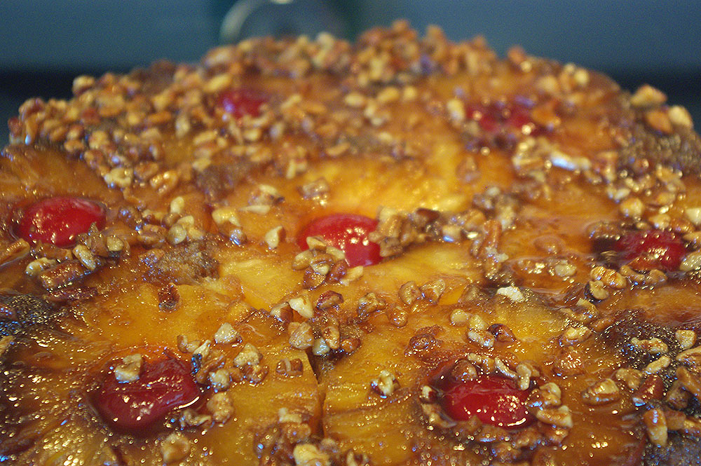 The close-up of the final cake, turned upside down.