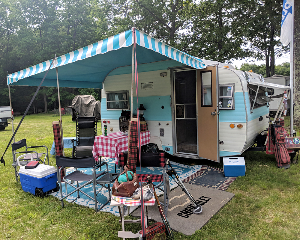 Vintage Serro Scotty travel trailer