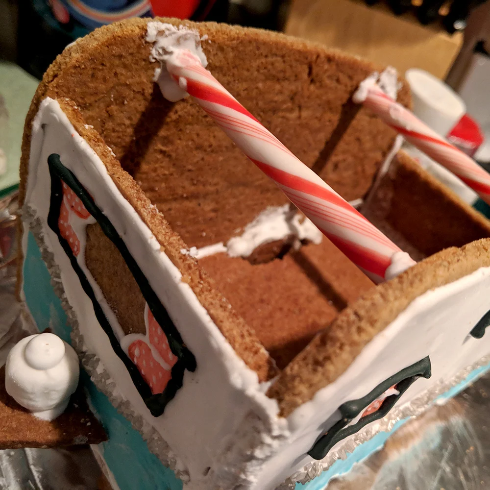 The peppermint stick roof supports.