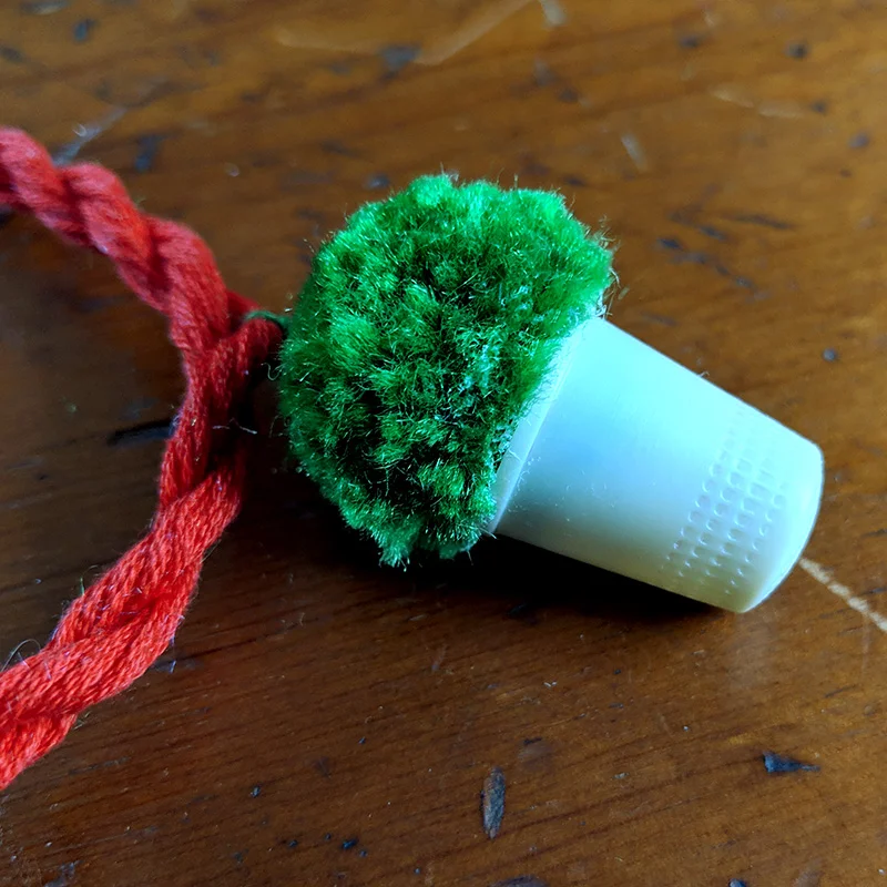 pompom-closeup2.jpg
