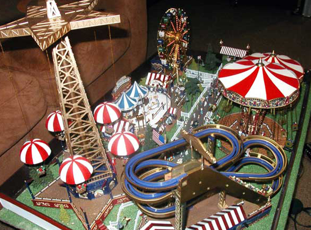 Christmas-Diorama-Carnival-13.jpg