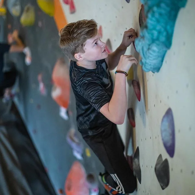 Had some extra shots from the last climbing session at @hoosierheights 
#climbing #hoosierheights #hoosierheightsbloomington