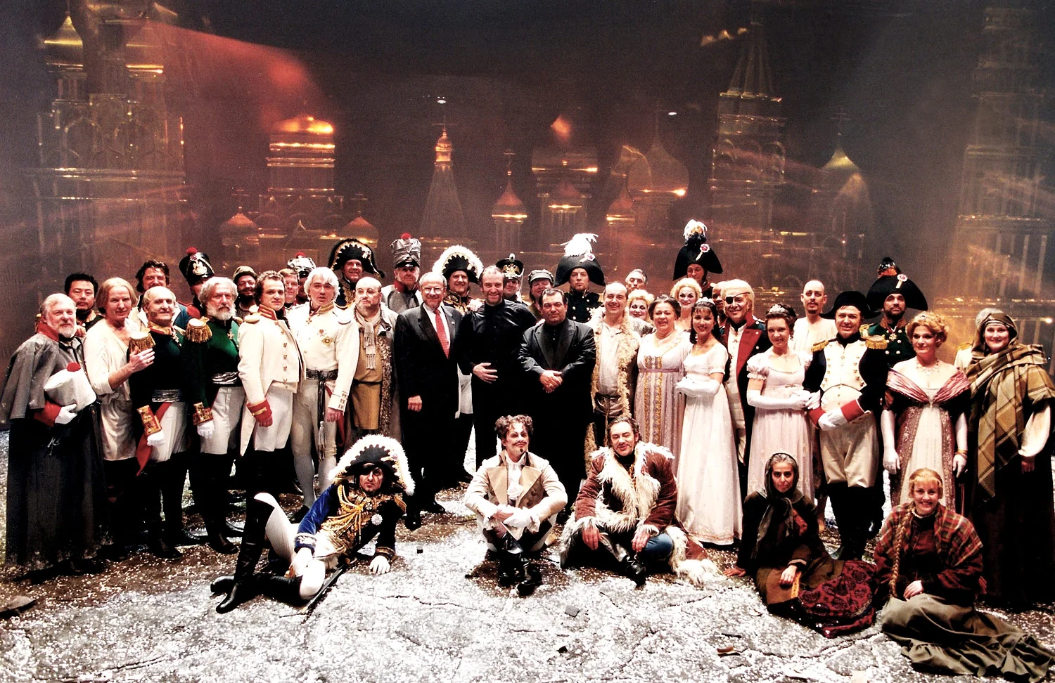 L arge cast of Prokofiev's War and Peace at the Metropolitan Opera. Steven Tharp behind Valery Gergiev. (© Steven J. Sherman)