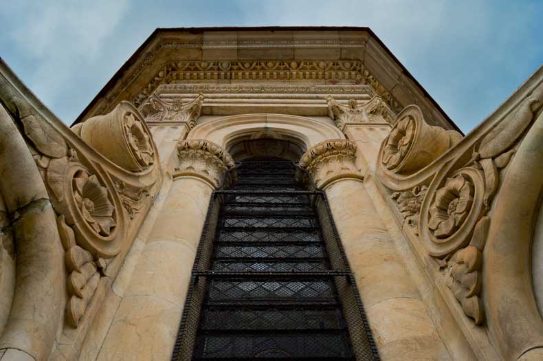 When you stand on the cupola on top of the dome and look up, this is what you'll see.