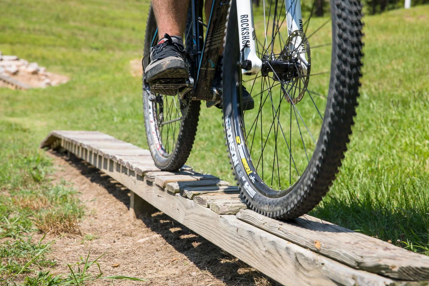Yeah, yeah, I know it's a mountain bike but I said I've recently been road biking. Bite me.