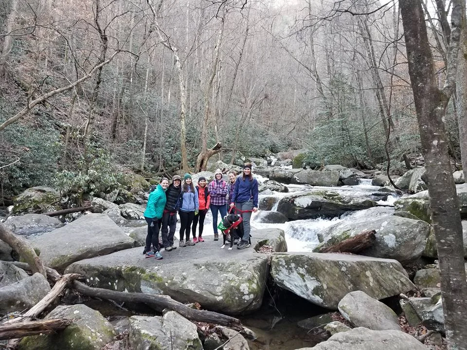 Girls Who Hike meetup; photo credit: Rachel Shannon
