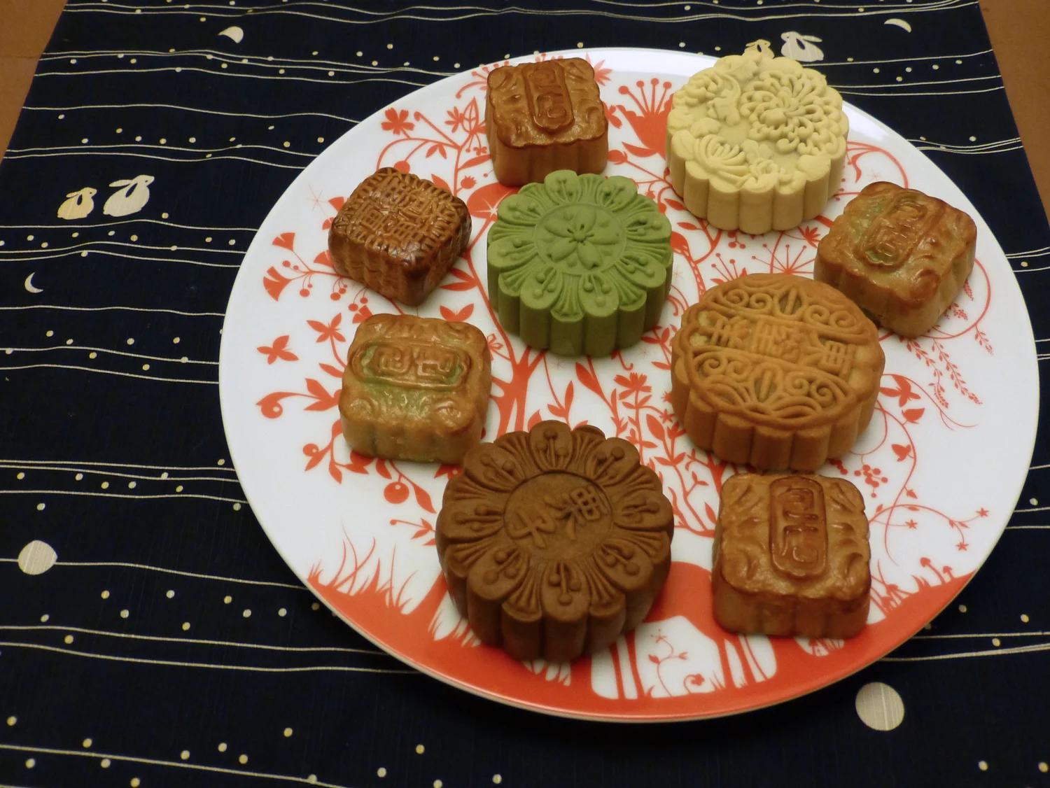 Assorted moon cakes