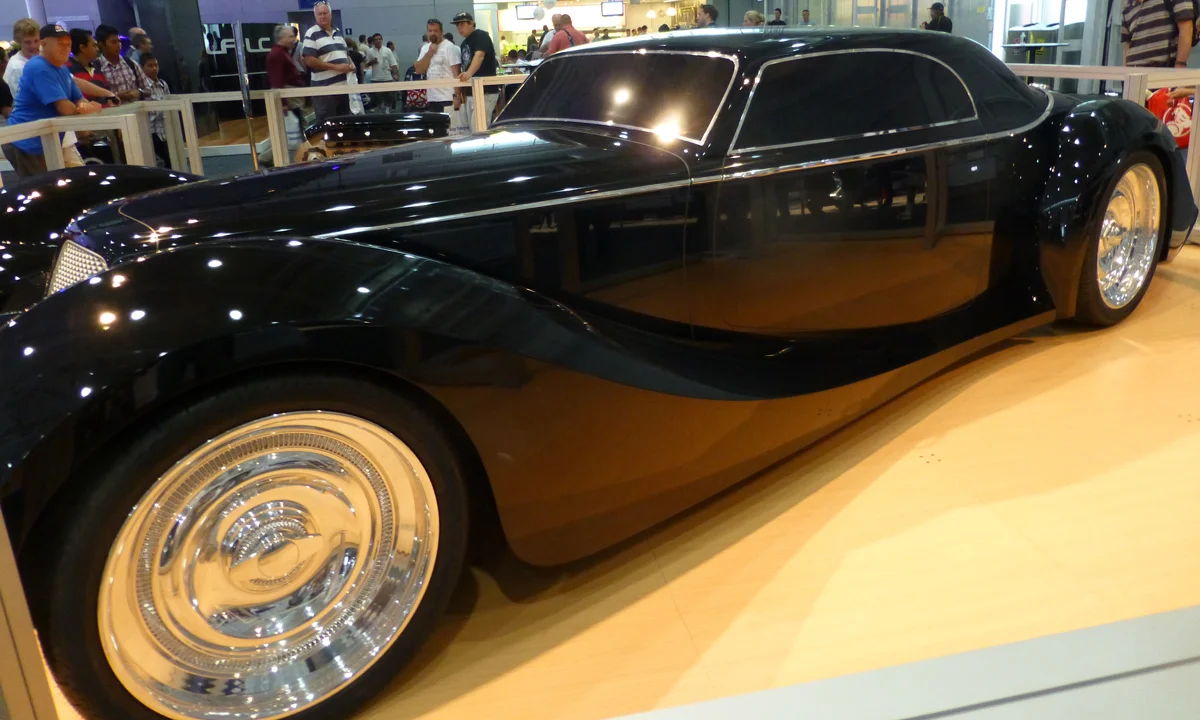 A concept car that I think looks like the Great Gatsby meets the Dark Knight.