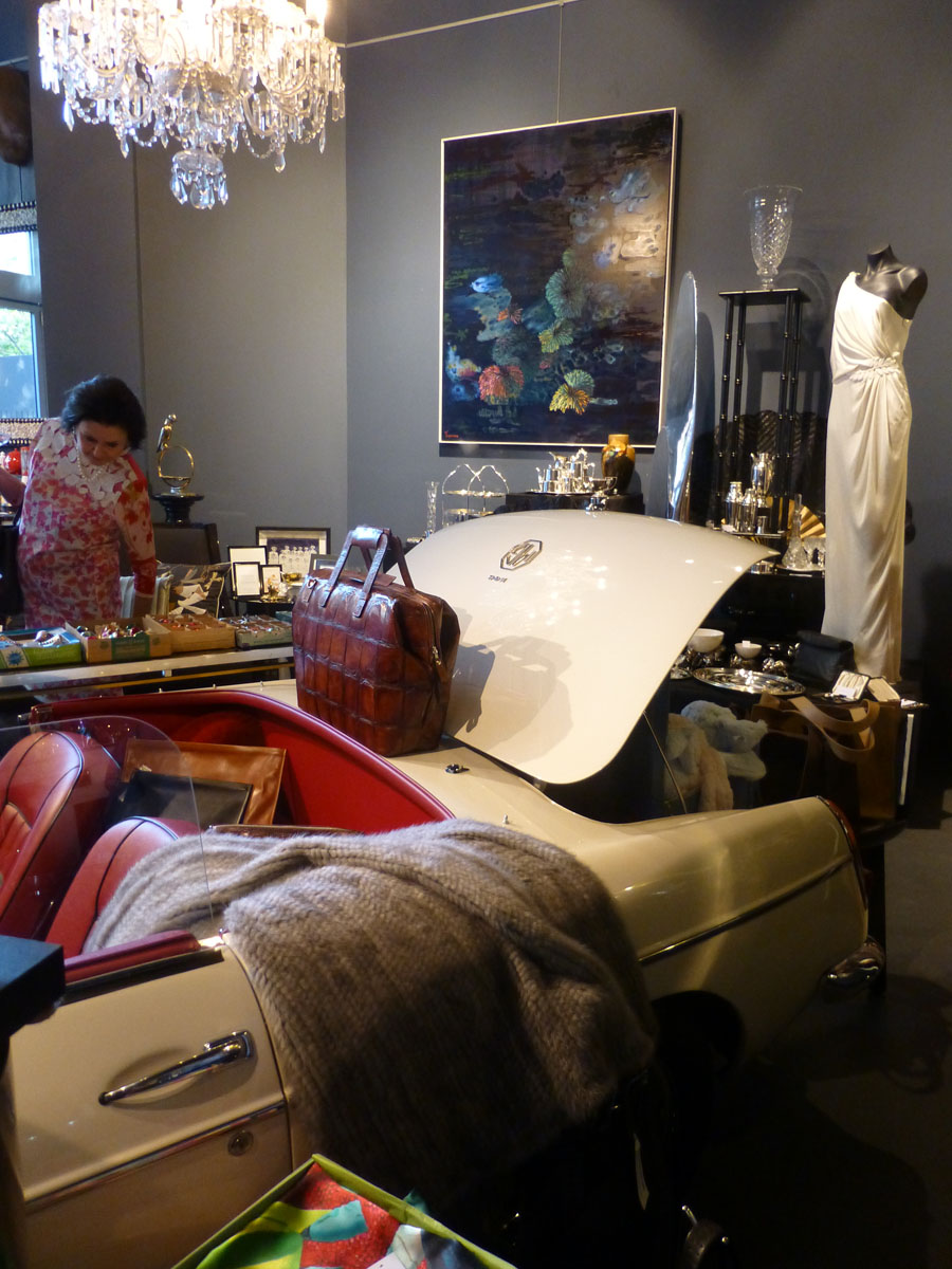 Becker Minty was stuffed full of Art Deco goodies for the event. 