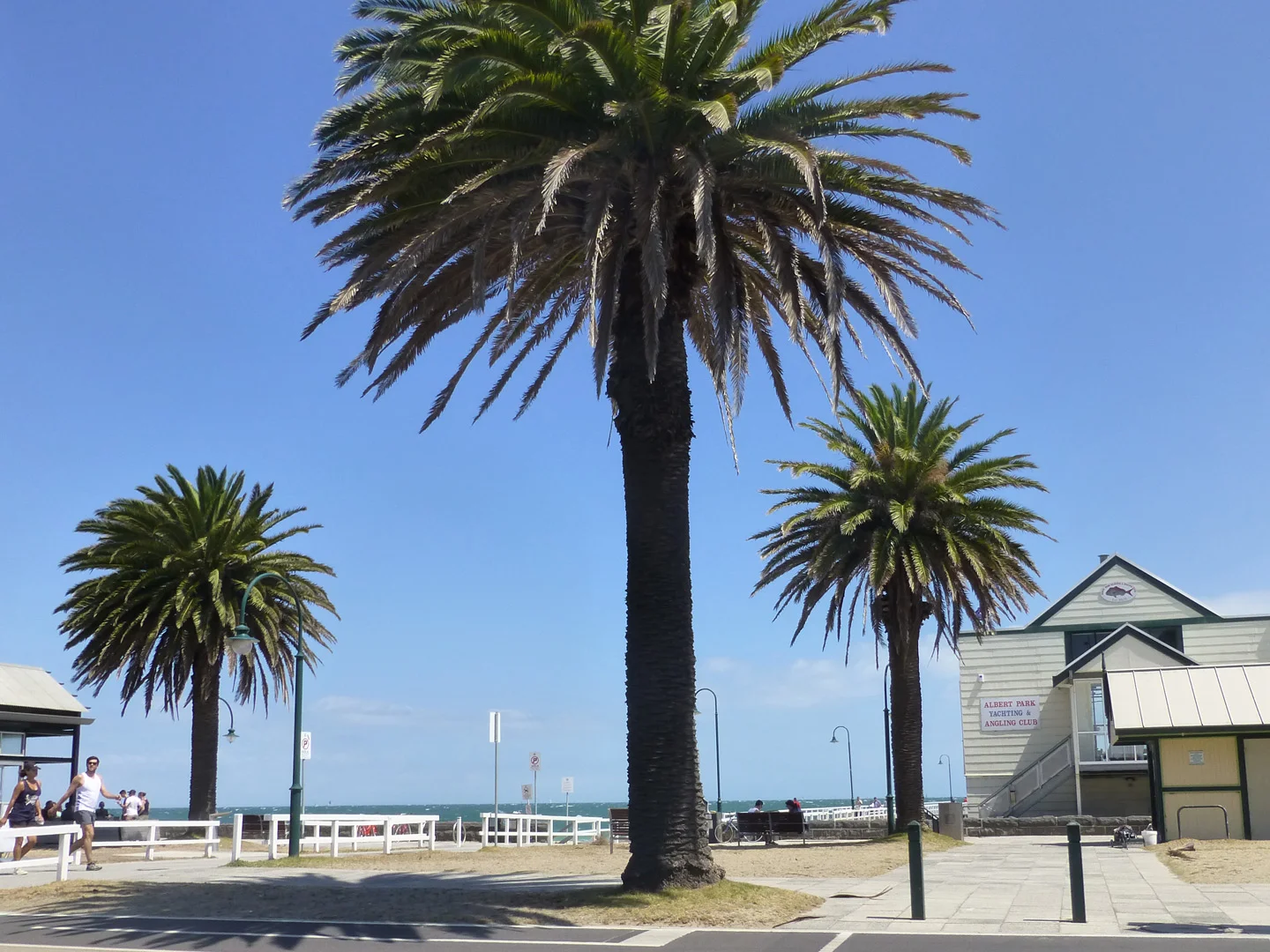 stkilda-beach1.jpg