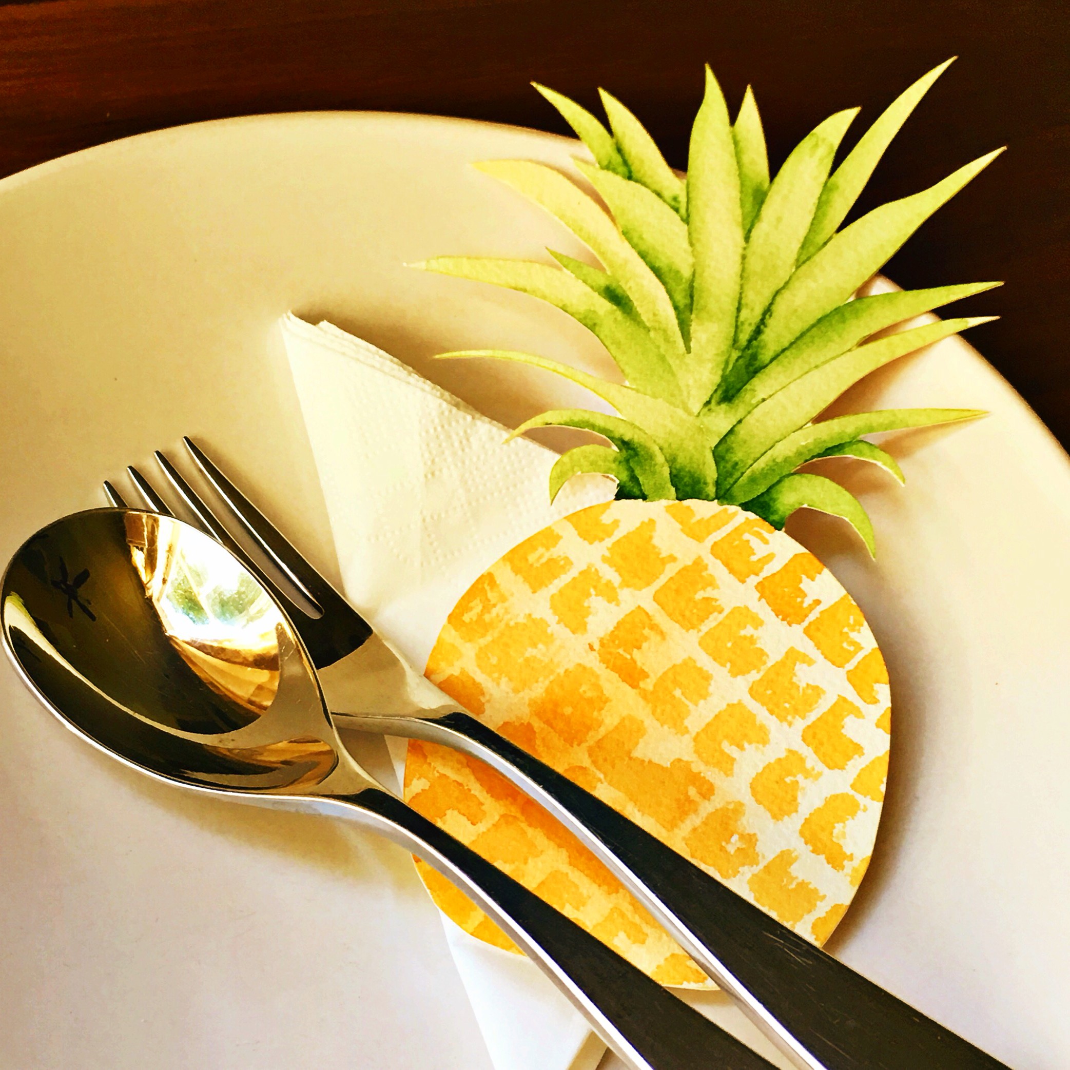 pineapple-plate.jpeg