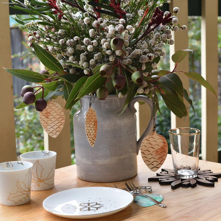 Christmas-Bauble-pinecone5-web.jpg