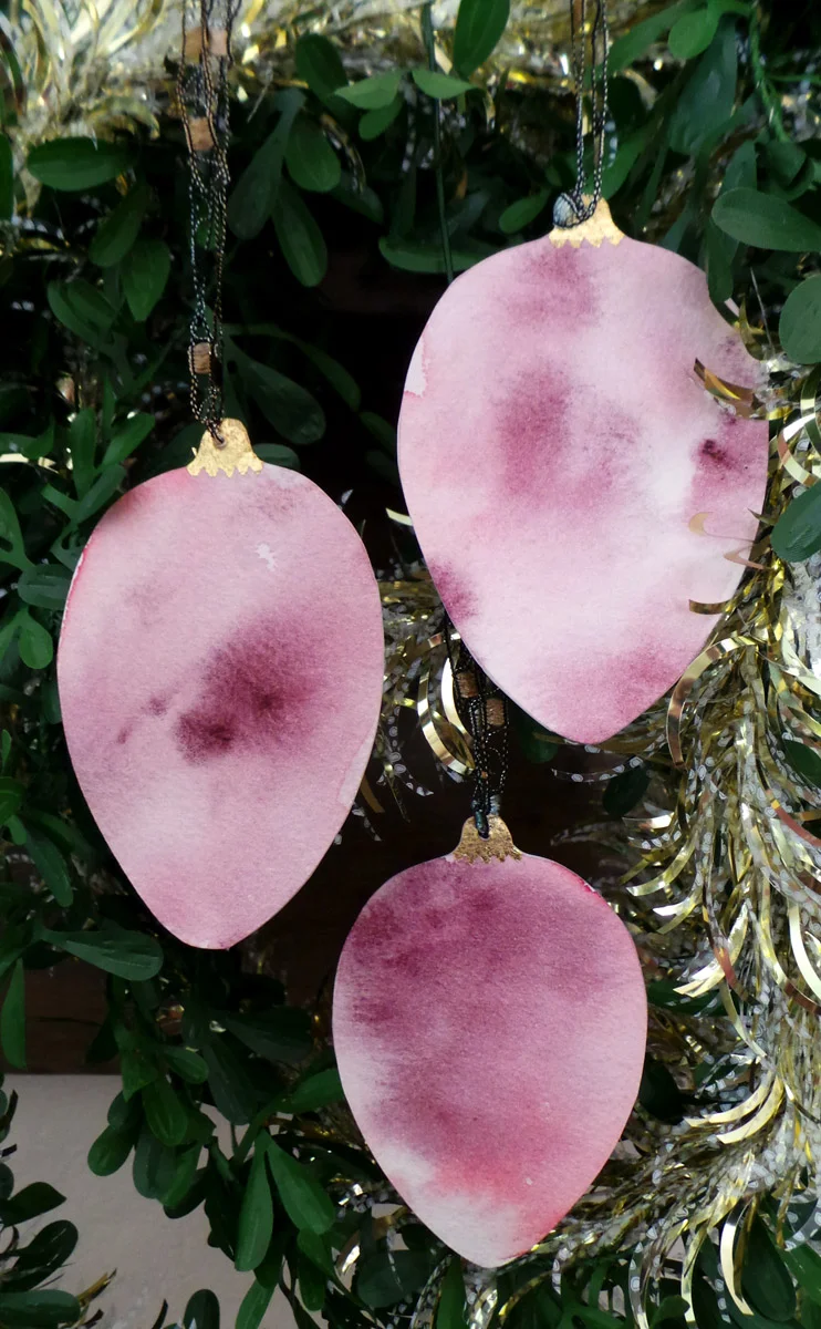 Christmas-Bauble-amethyst1-web.jpg
