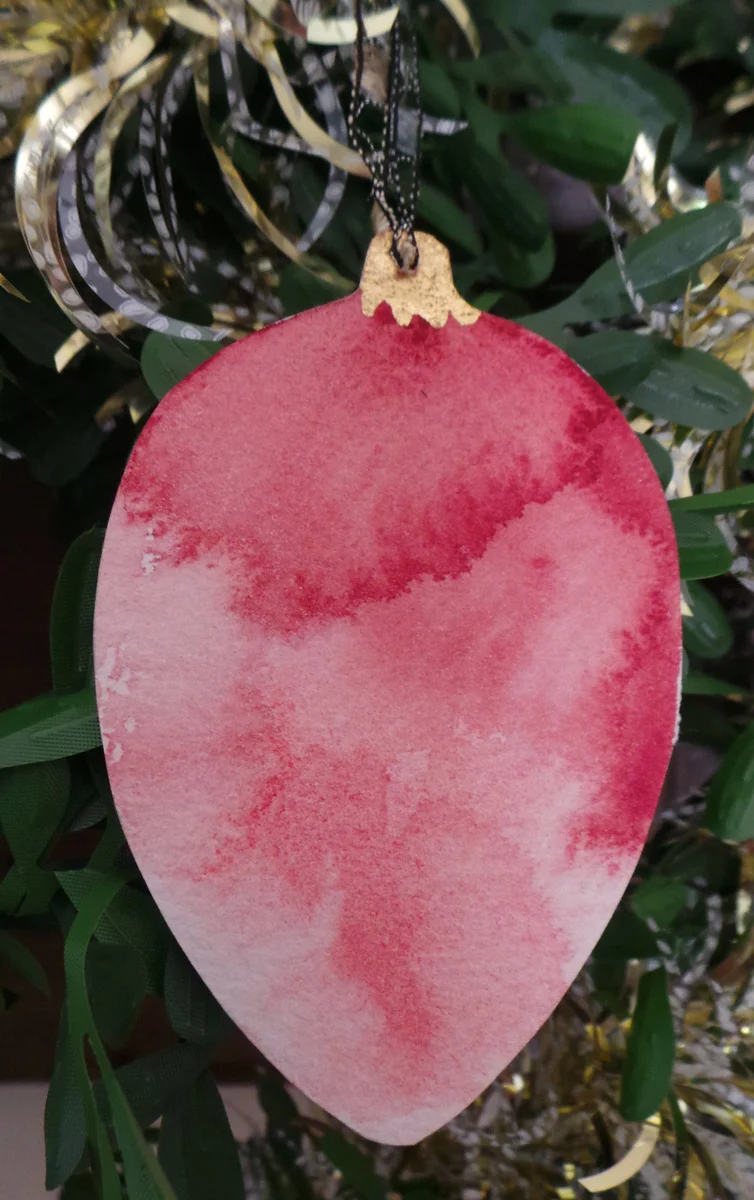 Christmas-Bauble-ruby1-web.jpg