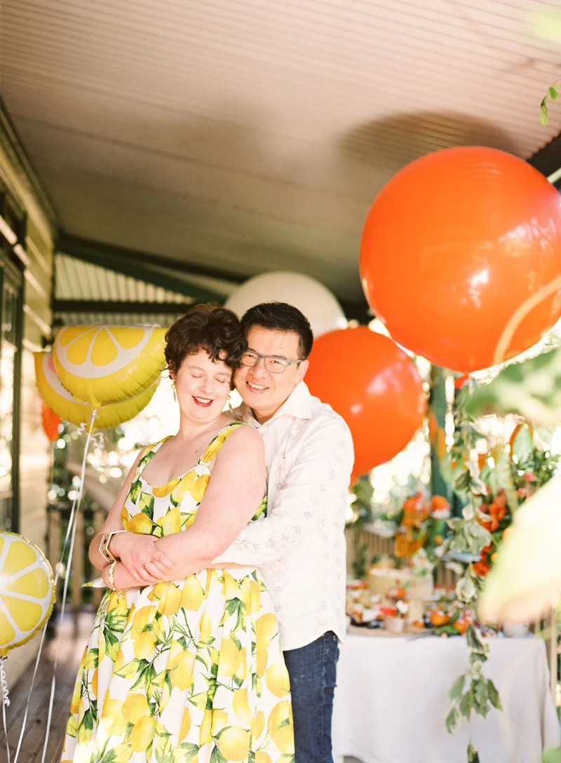 citrus-orange-garden-party-balloons.jpg