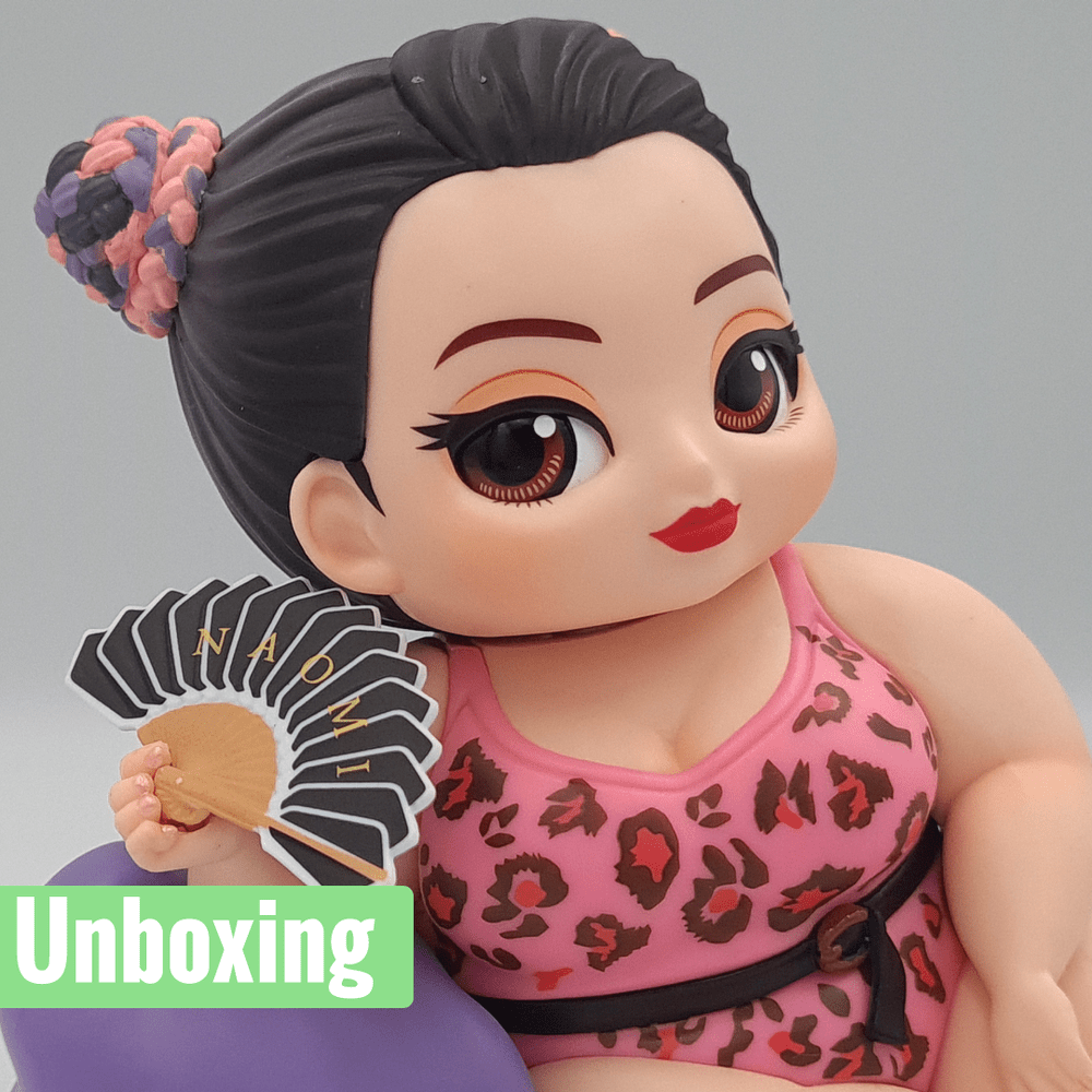 NAOMI WATANABE 特別アイテムセット Naomi_figure_Sq.png?format=1000w