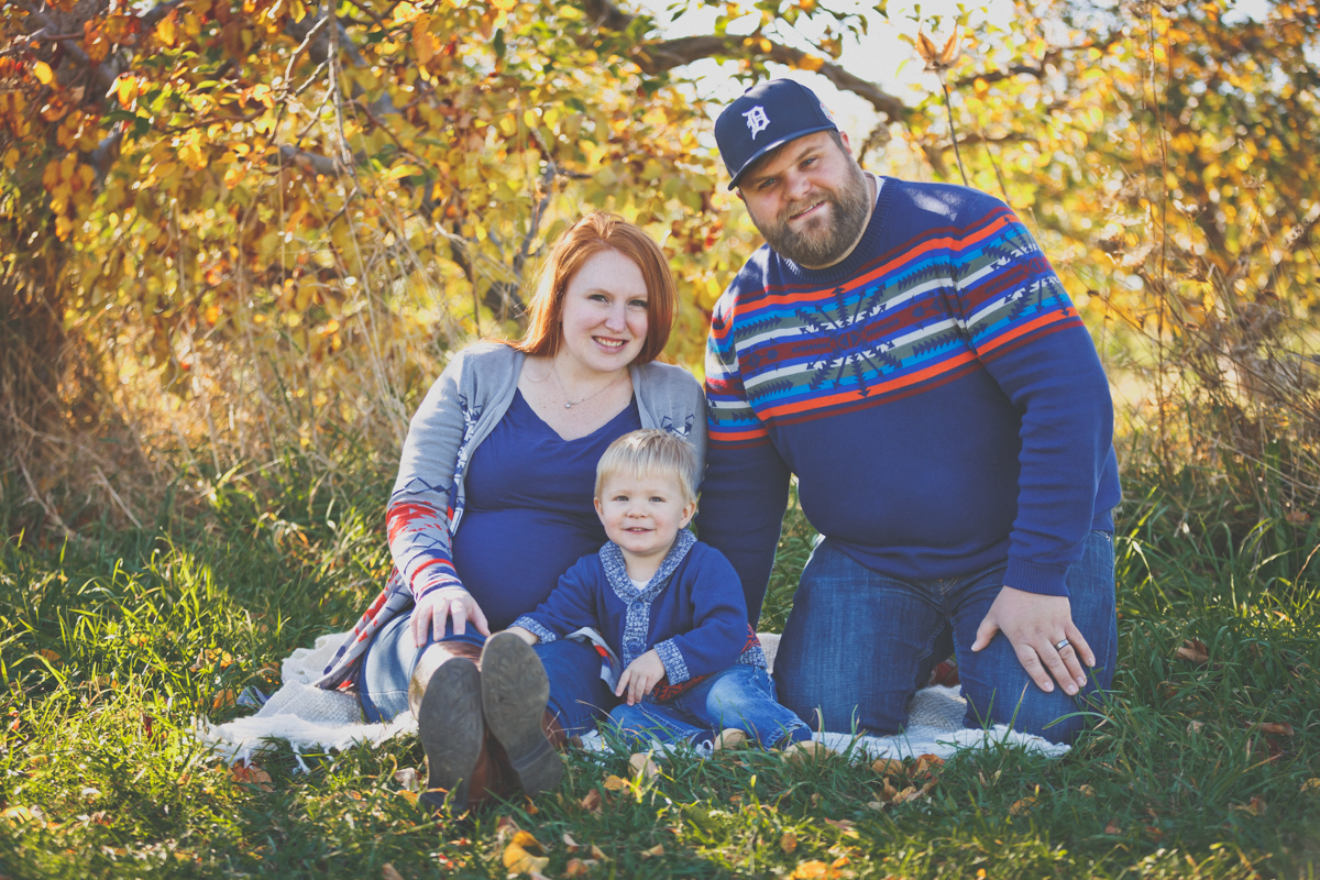 Fowler Family // Maternity Session