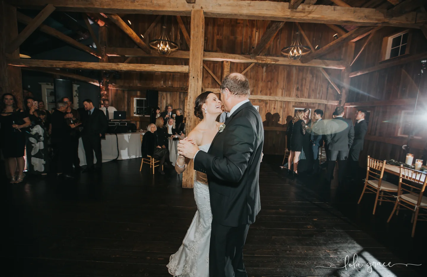 lola-grace-photography-michigan-winter-wedding-cornman-farms-93.jpg