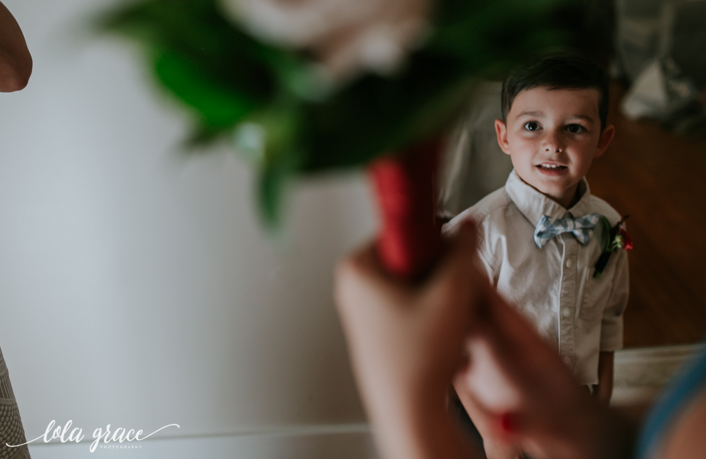 lola-grace-photography-michigan-fouth-of-july-wedding-conman-farms-32.jpg