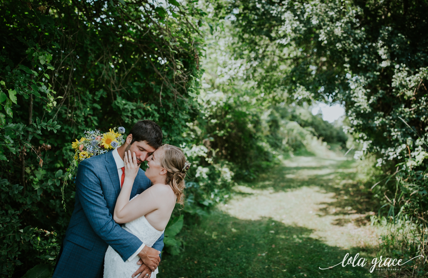 summer-wedding-at-misty-farms-ann-arbor-69.jpg