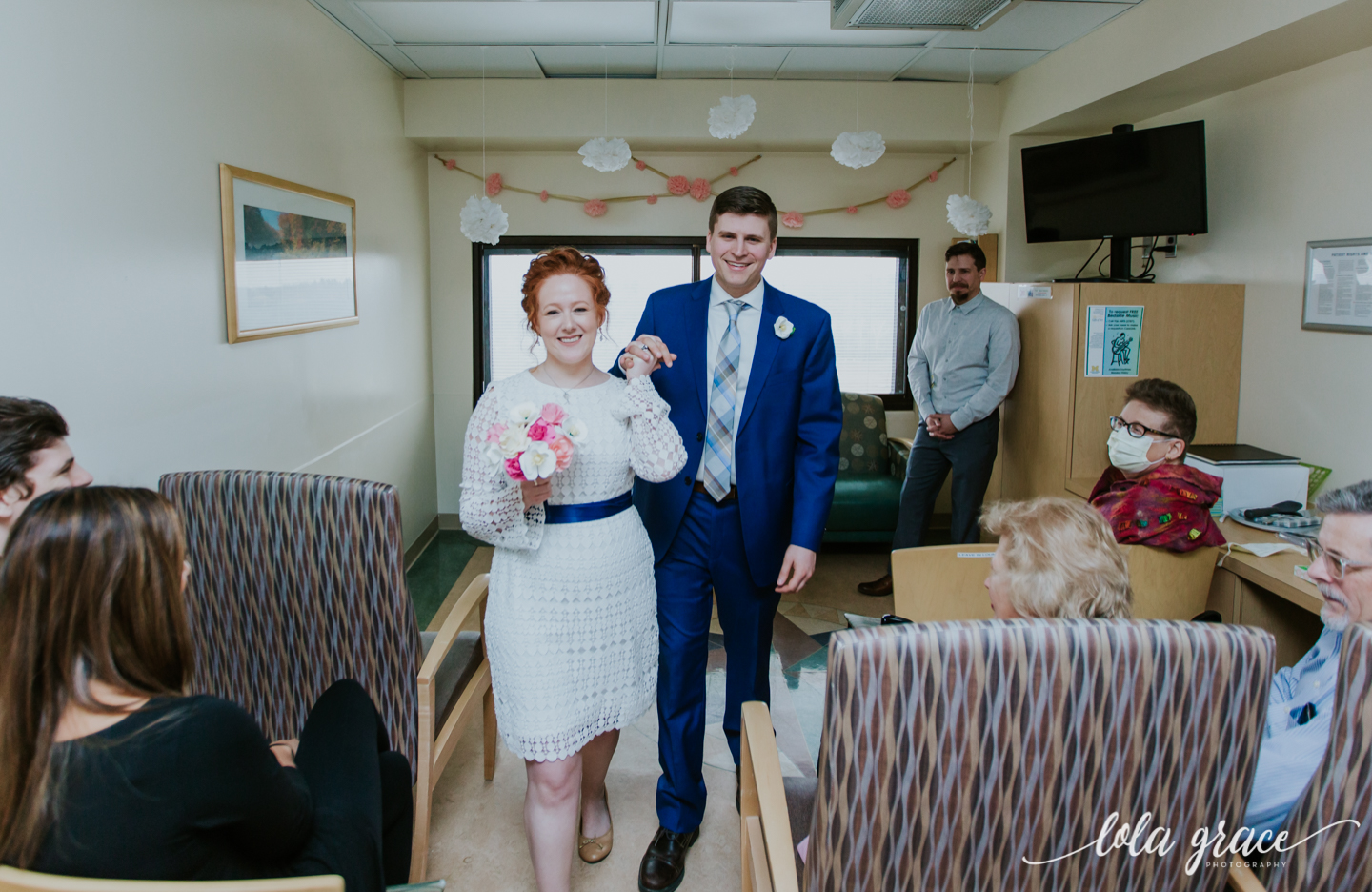 lola-grace-photography-uofm-hospital-wedding-22.jpg