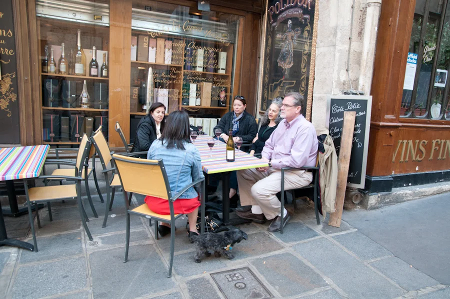 Left Bank wine break during walking tour