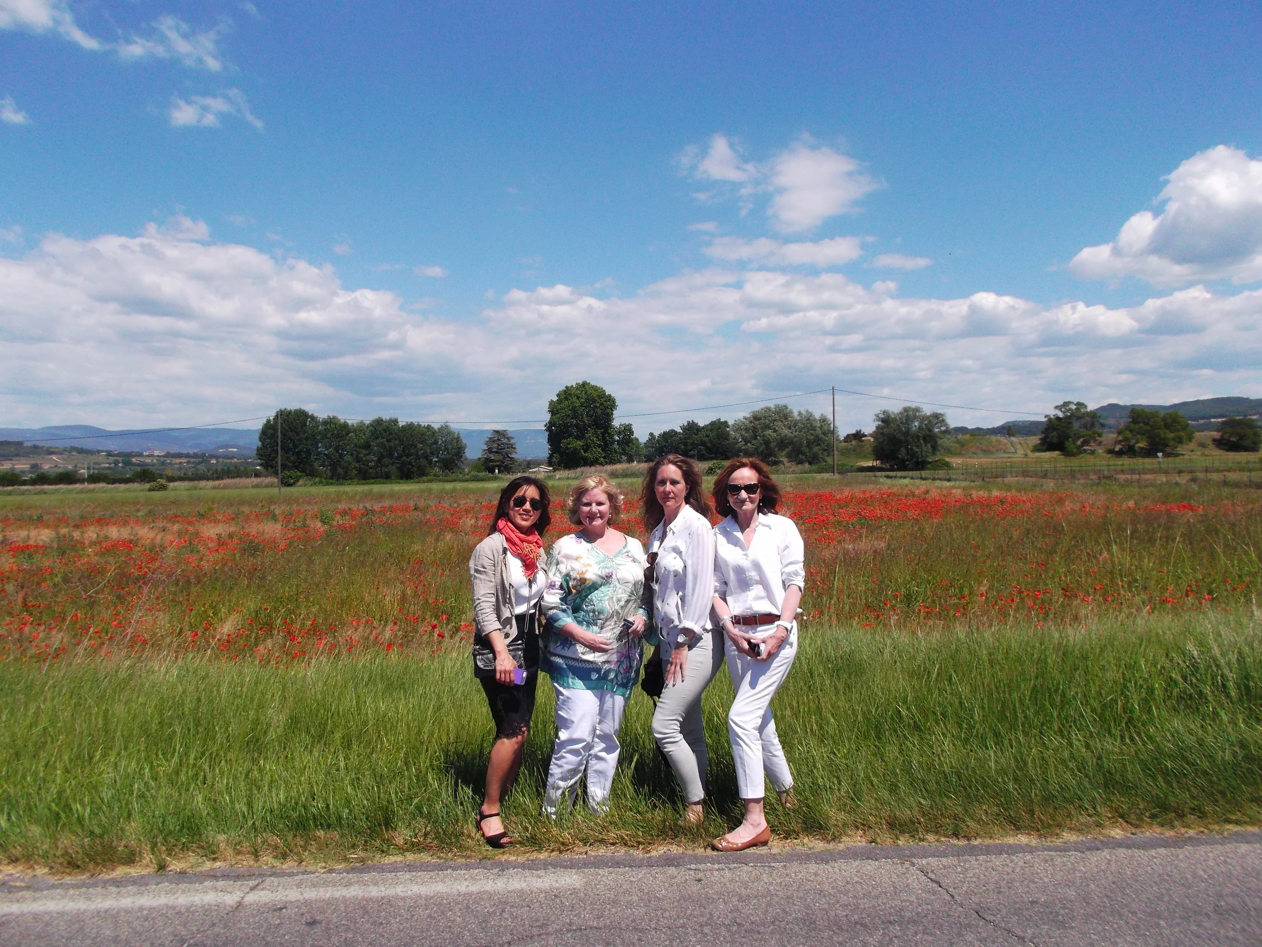 girls trips in Provence