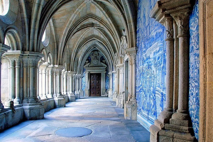 claustro.jpg
