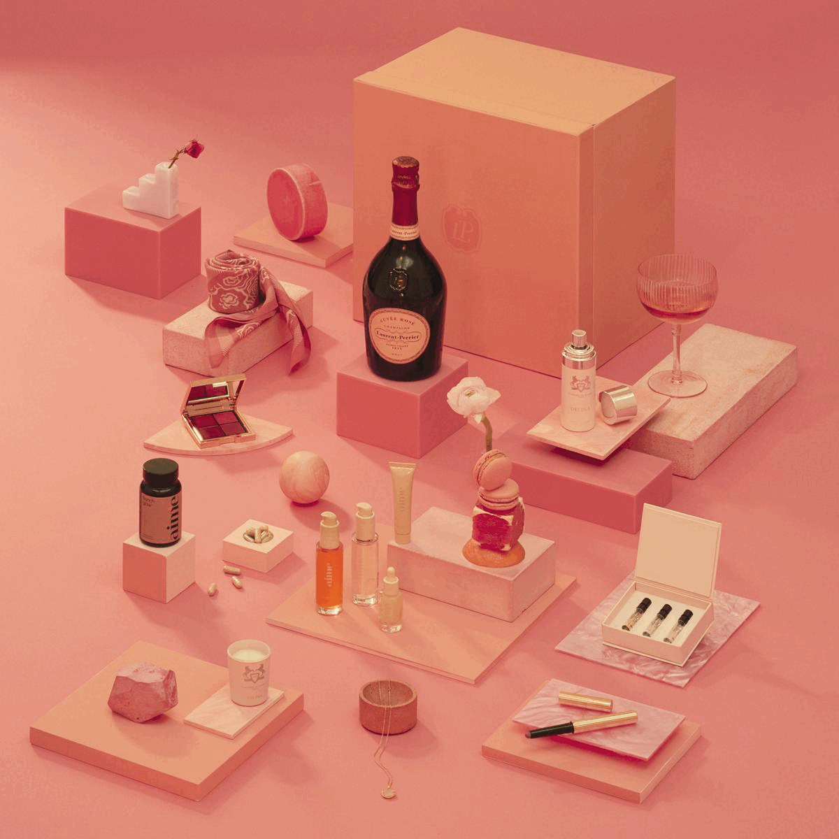 211215_Bazaar3749_GIF_V3_Public_View copy.gif