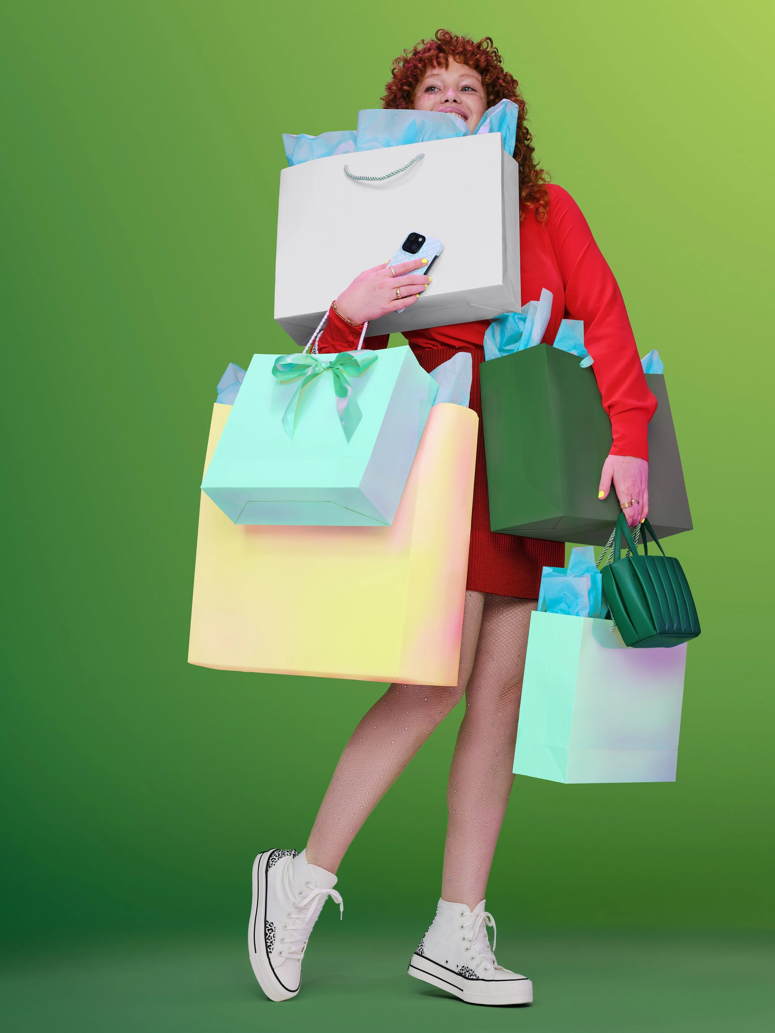AP_HOL22_SHOP_FROM_STORE_1194.jpg