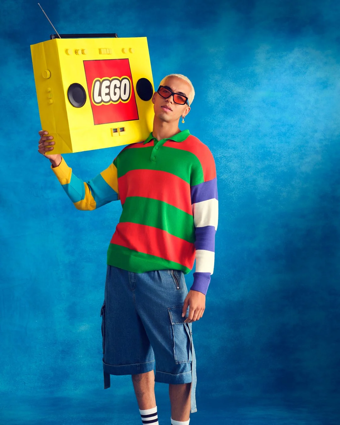 01_240723_Lego_YouAreWhatYouBuild_JennaGang_Shot03_Radio_Colin_193_V1_R2-copy.jpg