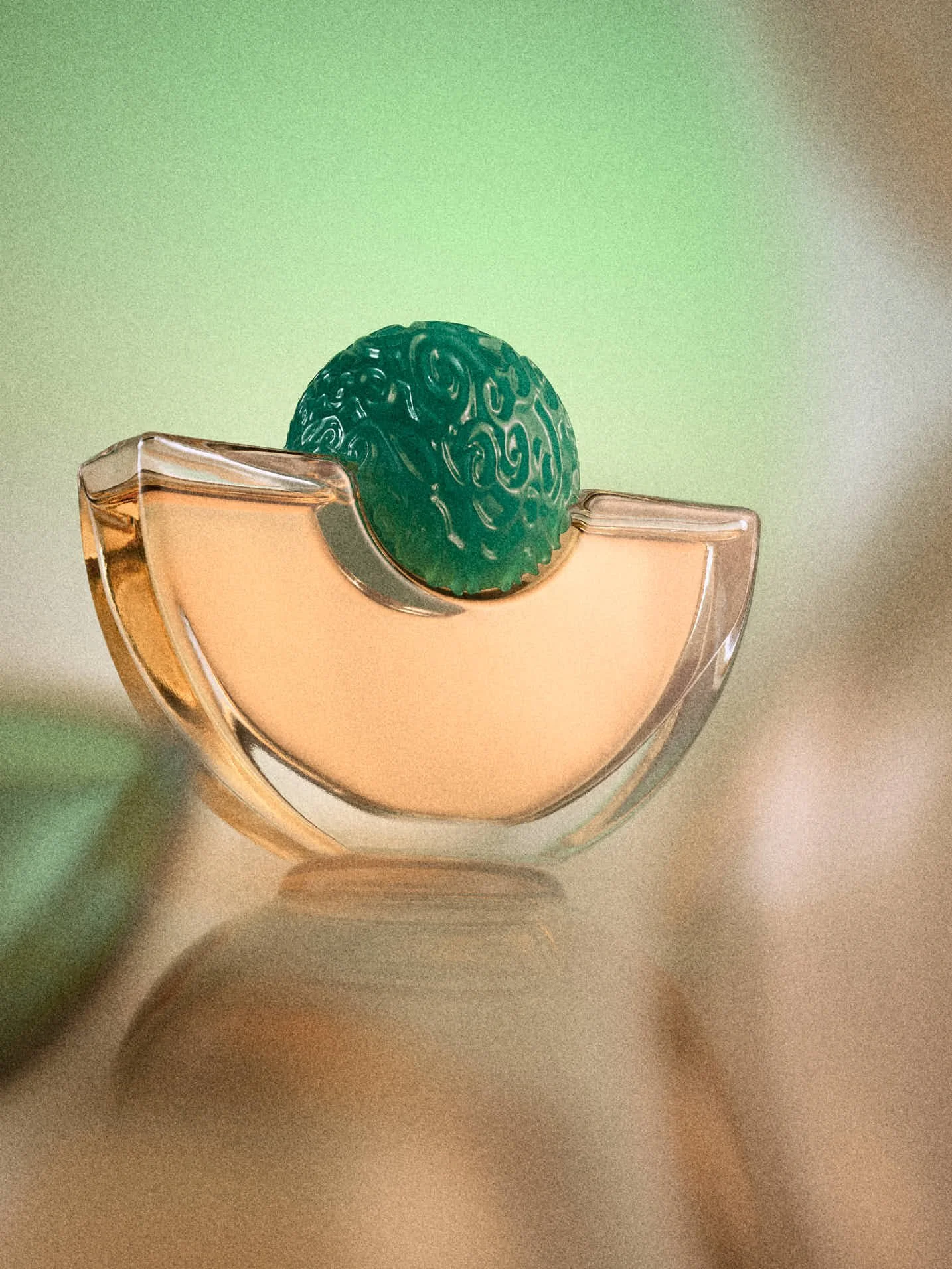 25TST1720_FRAGRANCE_FORMOSA_2414 1.jpg