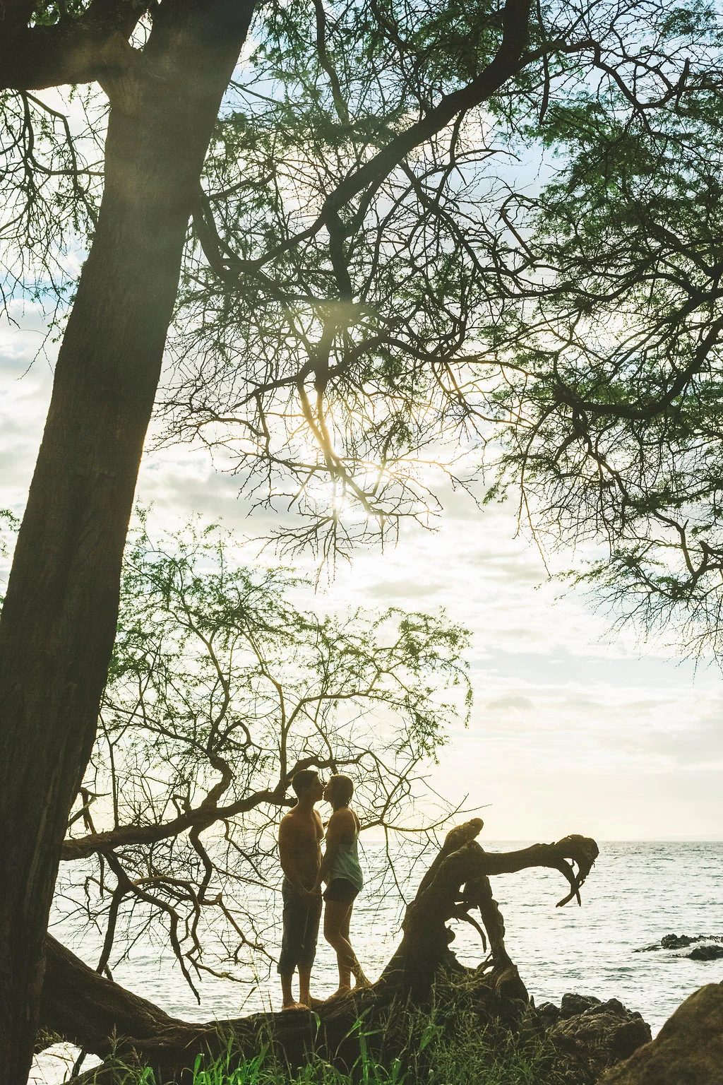 angie-diaz-photography-maui-engagement-sarah-mathias-19.jpg