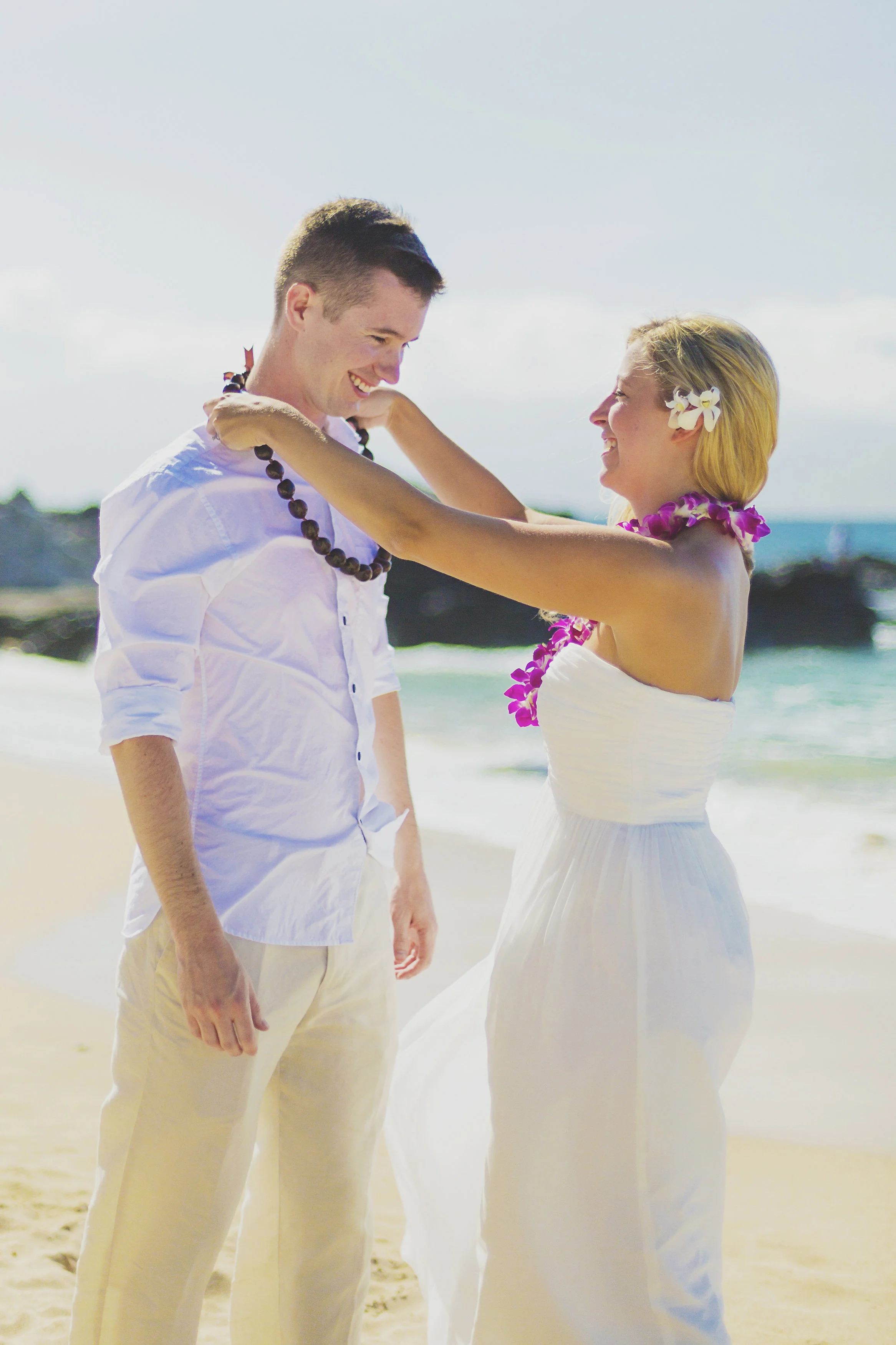 angie-diaz-photography-maui-honeymoon-hawaii-elopement-3.jpg