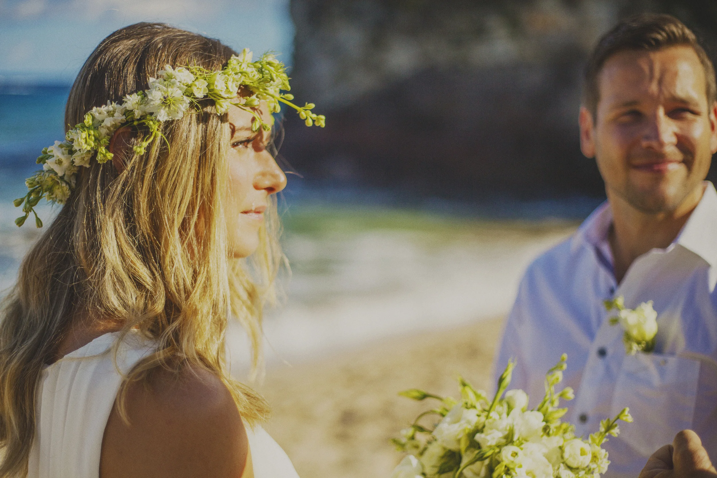angie-diaz-photography-maui-elopement-oneloa-ironwoods-beach-7.jpg