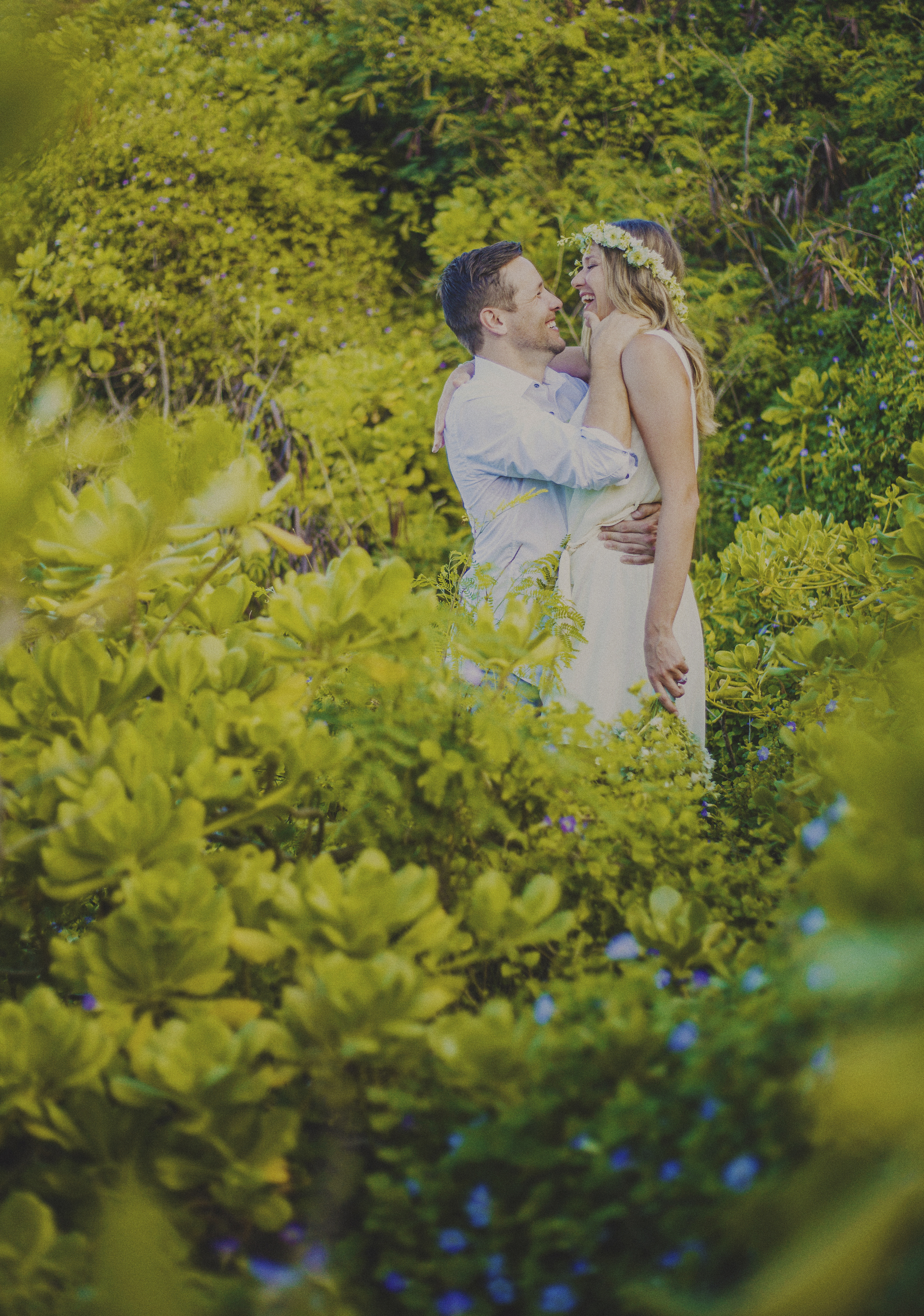 angie-diaz-photography-maui-elopement-oneloa-ironwoods-beach-22.jpg